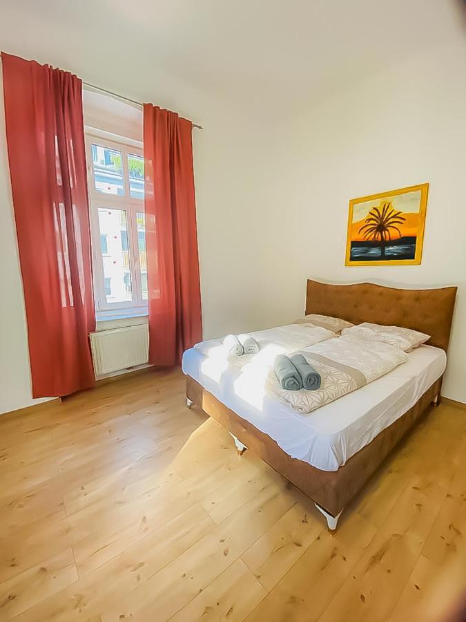 Deluxe Apartment 5P Mm A Wien Exterior foto