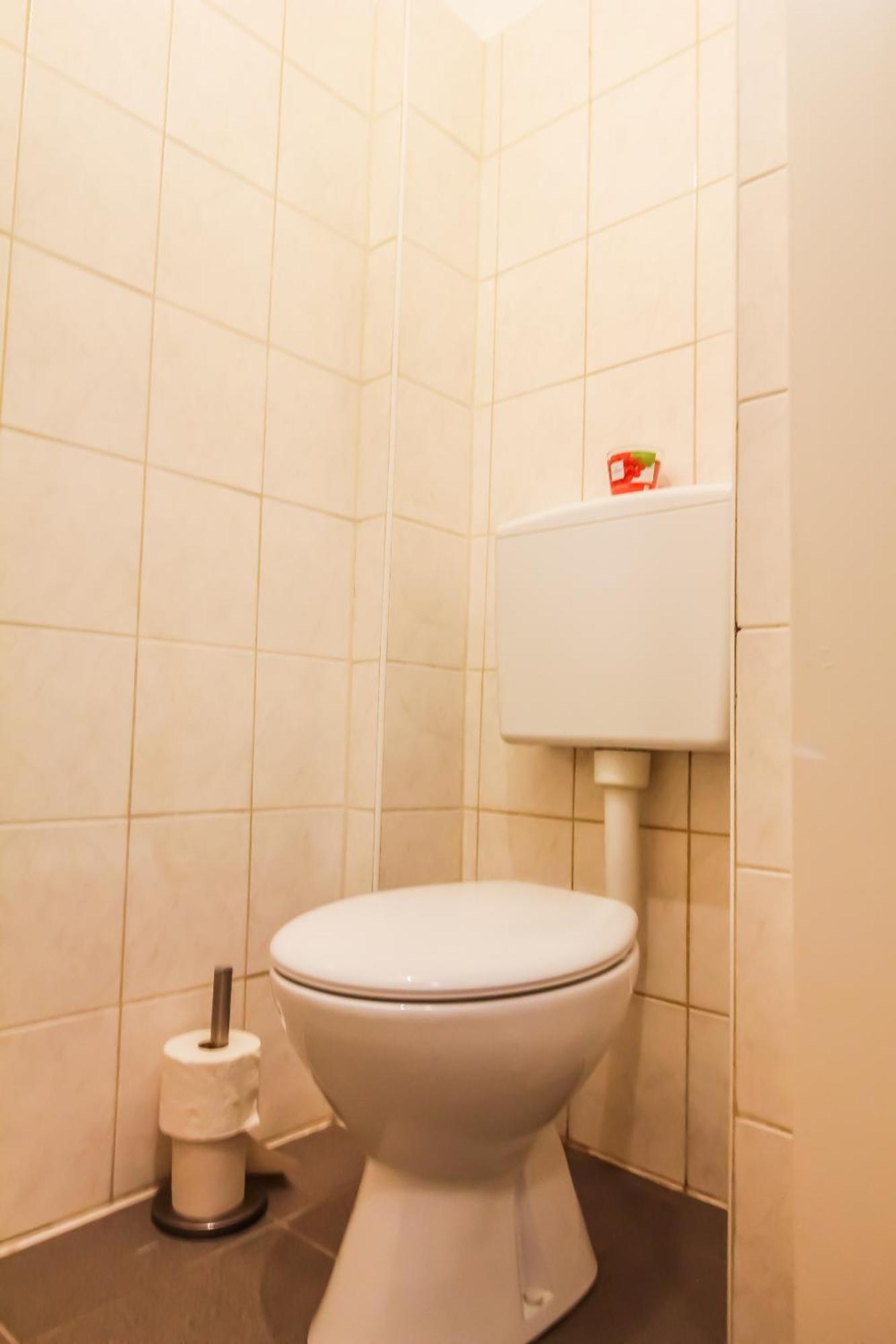 Deluxe Apartment 5P Mm A Wien Exterior foto